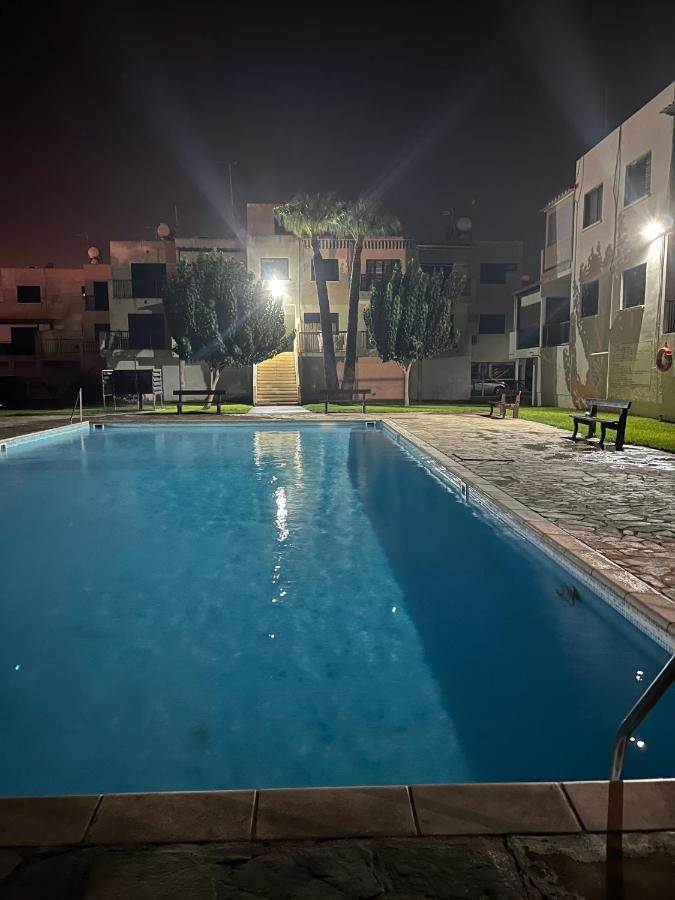 Taniandres Apartments Paralimni Luaran gambar