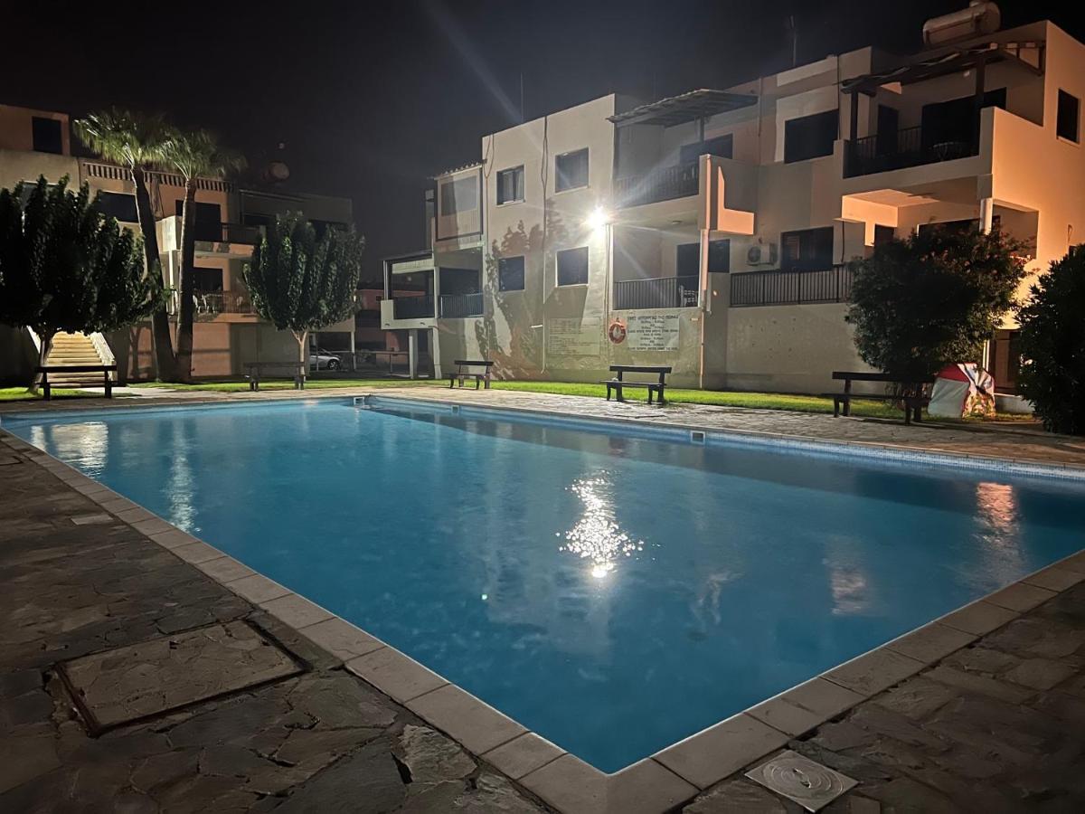 Taniandres Apartments Paralimni Luaran gambar