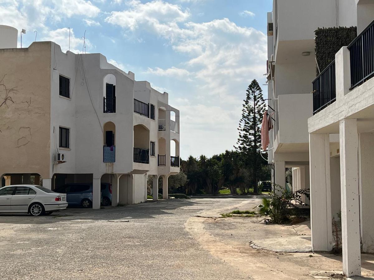 Taniandres Apartments Paralimni Luaran gambar